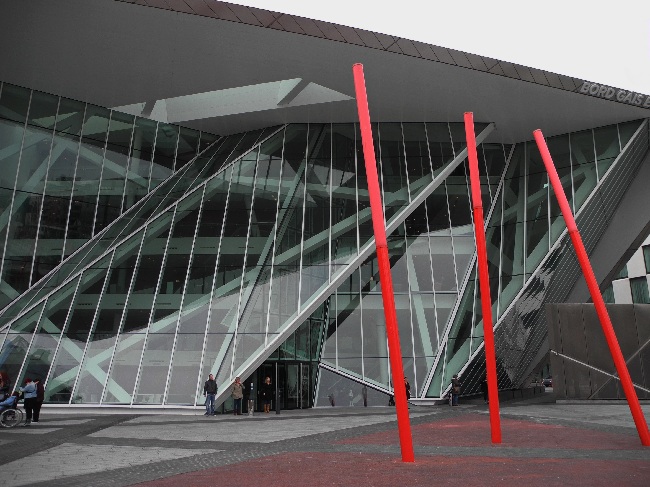 Grand Canal Square Theatre , Daniel Libeskind, 2010