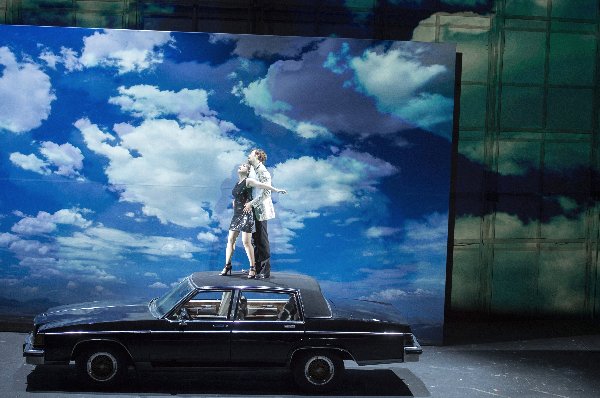 poppea_auf dem Auto~1