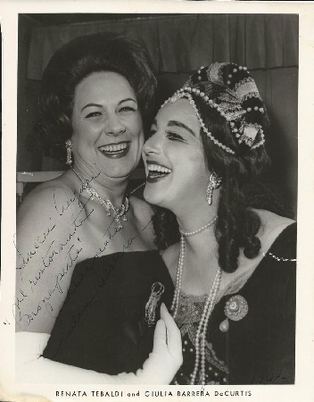 Giulia Barrera mit Renata Tebaldi