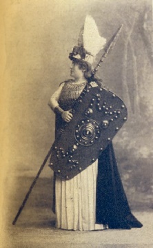 Felicie Kaschowska als Brünnhilde