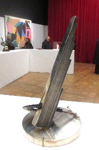 Man Ray Skulptur x~1