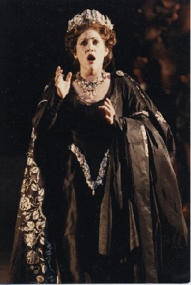 Kathleen Kuhlmann Als Penelope In Salzburg