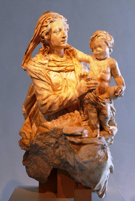 aschermittwoch 5 der künstler muttergottes mit kind vom marienaltar aus sankt kolumba 1650 aus alabaster von jeremias geißelbrunnen im kolumba museum foto andrea matzker p5690525