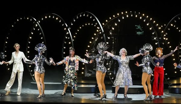 follies szene 2025 04 08 ohp follies bp (899)~1
