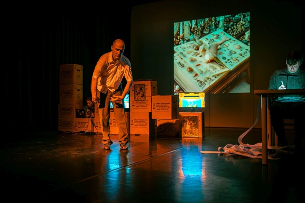 2 die ausdrucksmaschine (c) nadine melanie hack