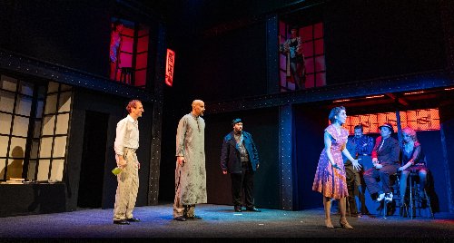 01 imdickichtderstaedte 0358~1