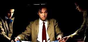 Performers on the minimalist stage