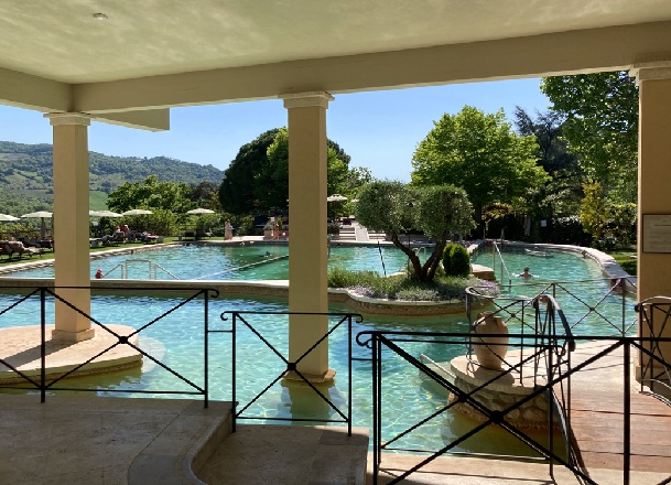 bagno la piscina