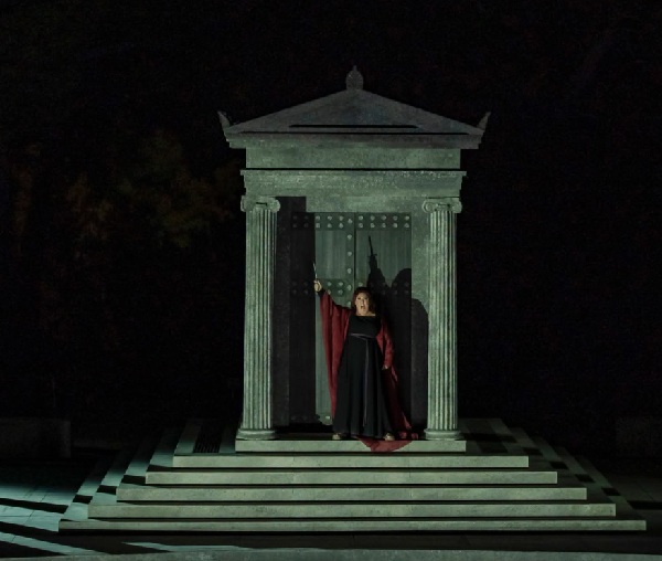 medea