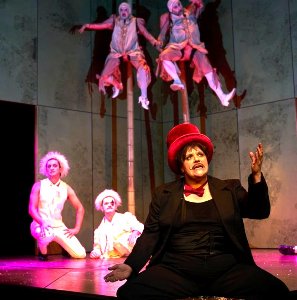 03 ubu ubu tuppy maier dvorak reinsperger eckes blanck x(c)tommy hetzel burg~1